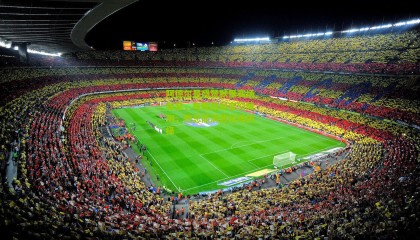 阿德尔曼盛赞默里赛场智慧，每晚战局变幻莫测，他总能洞悉关键抉择